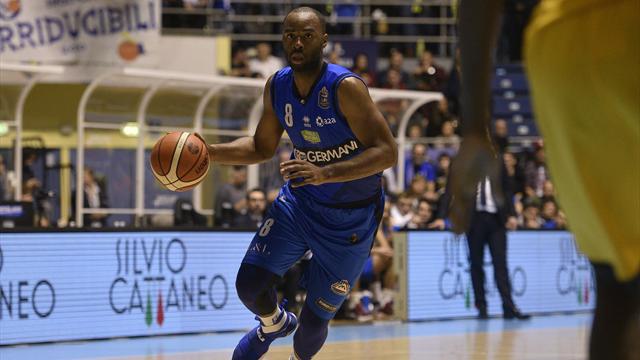 L'MVP del campionato Marcus Landry e Luca Vitali rinnovano per due anni con Brescia