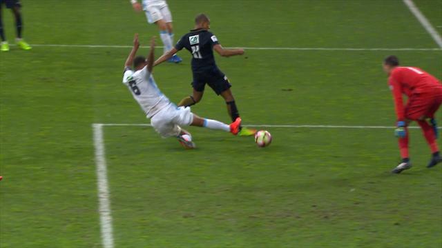 Mbappé, c'est subtil et c'est très fort : Le but du 2-1 en vidéo Mbappé, c'est subtil et c'est très fort : Le but du 2-1 en vidéo