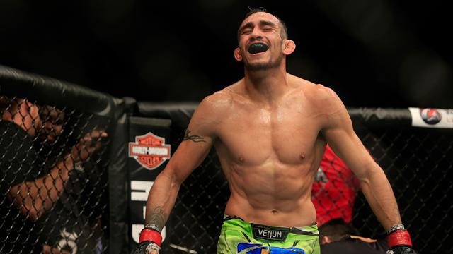 Фергюсон: «UFC хотела сократить мой гонорар из-за отмены боя с Нурмагомедовым»