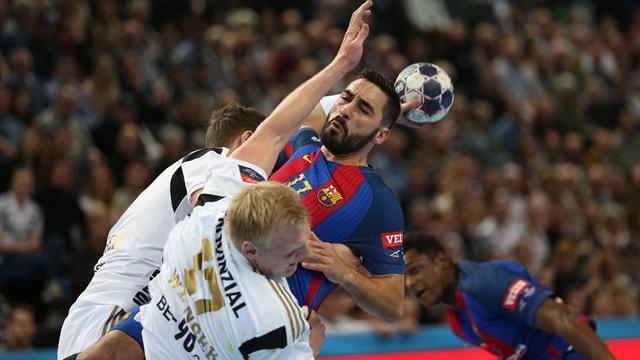 Kiel erkämpft Unentschieden gegen Barcelona