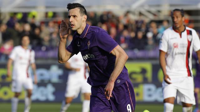 E' una Fiorentina da zona Cesarini: ancora Kalinic al 90' e Crotone ko