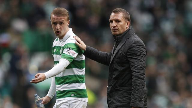 Celtic striker Leigh Griffiths: Ref wrong to ignore penalty claim