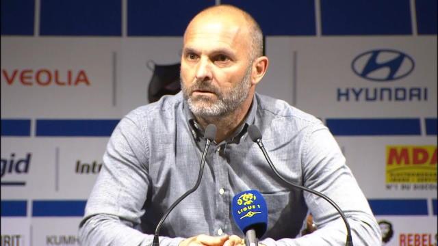 Dupraz épargne Sylla et Somalia puis charge les autres : « Certains sont en 78 tours, d’autres en 33 »
