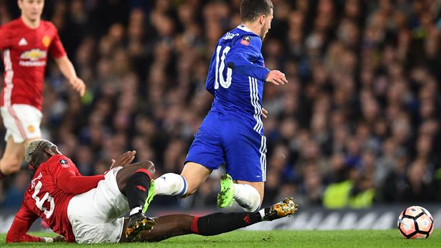 Conte : "Hazard n'a pas pu jouer pendant 25 minutes, il n'a fait que prendre des coups" Conte : "Hazard n'a pas pu jouer pendant 25 minutes, il n'a fait que prendre des coups"