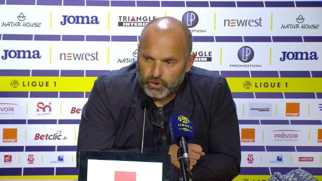 Dupraz : "Contre Rennes, on s'attend à recevoir une leçon de football, ce n'était pas le cas" Dupraz : "Contre Rennes, on s'attend à recevoir une leçon de football, ce n'était pas le cas"