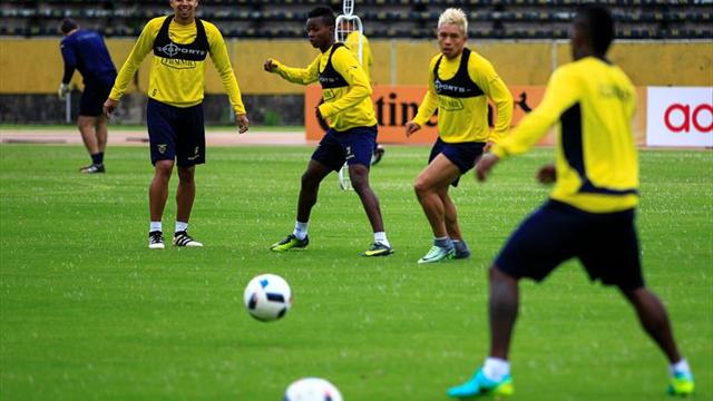 Ecuador va Asunción y allí completará el equipo para el partido ante Paraguay