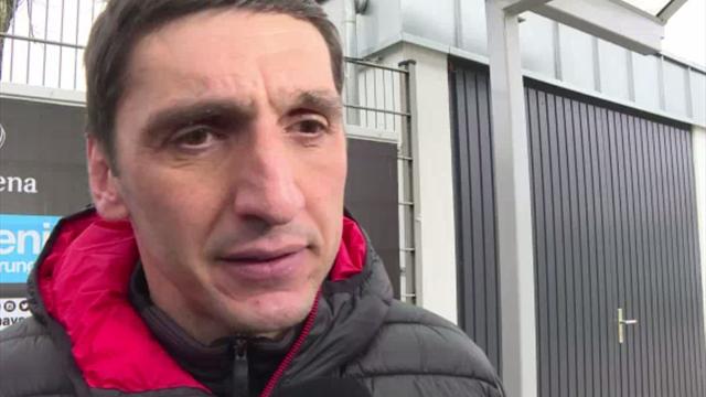 Leverkusen-Coach Korkut: "Situation in der Tabelle ist verrückt" Leverkusen-Coach Korkut: "Situation in der Tabelle ist verrückt"