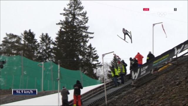Wellinger mit bestem Flug im ersten Durchgang Wellinger mit bestem Flug im ersten Durchgang