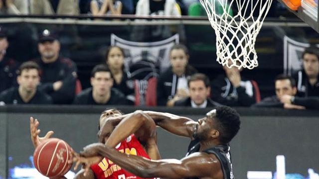 71-82. El UCAM Murcia toma Miribilla y complica el Playoff al Bilbao Basket