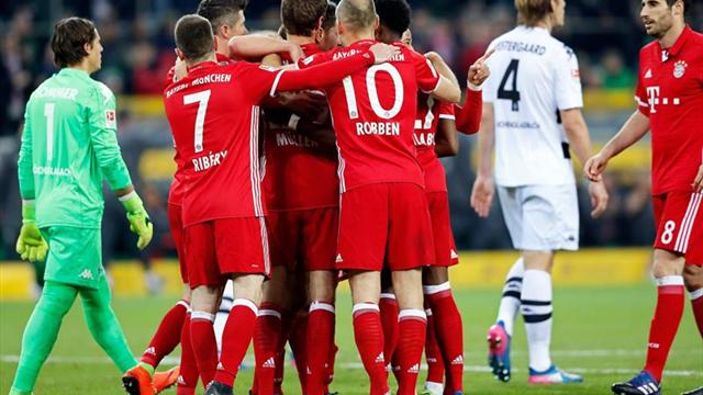 Müller le da una apretada victoria al Bayern que aumenta su ventaja