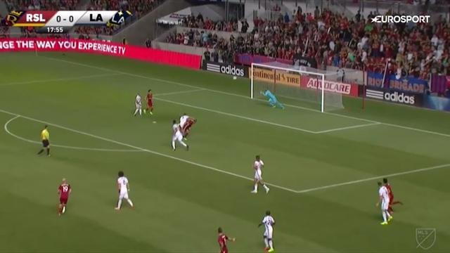 Movsisyan macht's mit Köpfchen Movsisyan macht's mit Köpfchen