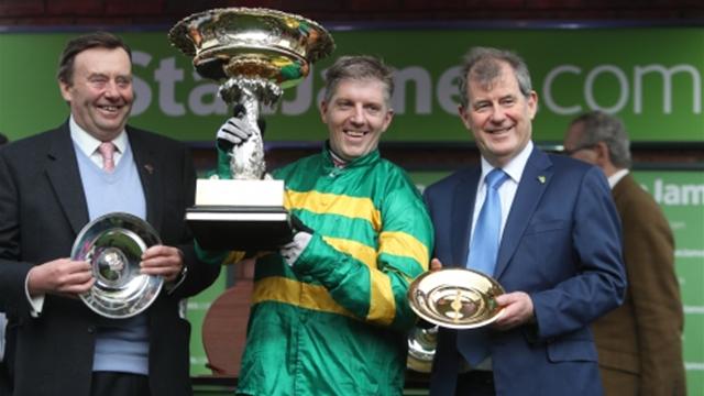 Coach Henderson holt sechstes Champion Hurdle
