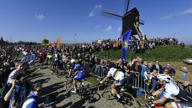 Philippe Gilbert wins Tour of Flanders after solo breakaway