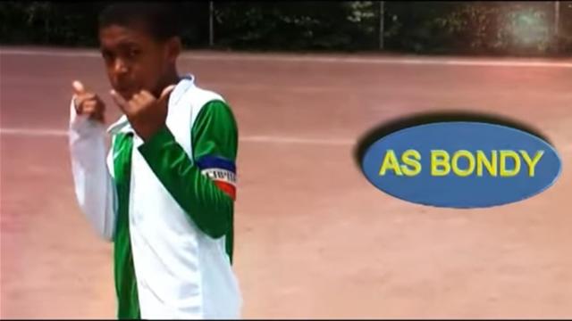Vitesse et dribbles dévastateurs : à 10 ans, Mbappé était déjà au-dessus du lot…