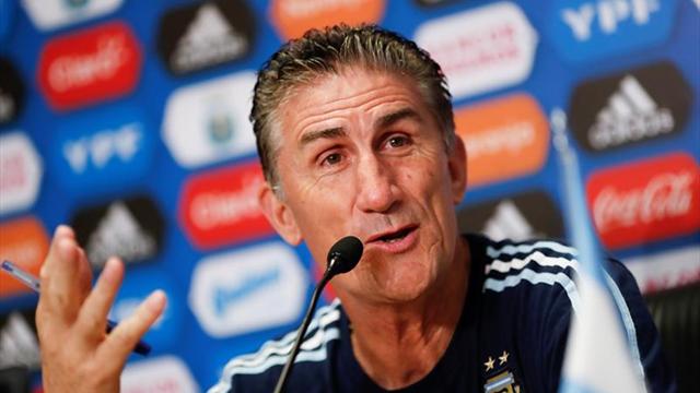 La AFA mantiene, por ahora, al Patón Bauza