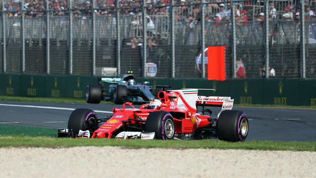 Vettel davanti anche nelle seconde libere, Hamilton solo quinto