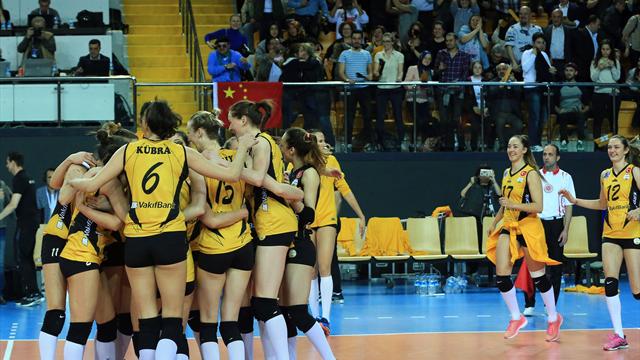 VakıfBank'ta hedef namağlup şampiyonluk