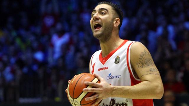 Tutti i risultati e tabellini della 27a giornata di serie A: Reggio alla 5a sinfonia, Pesaro ok