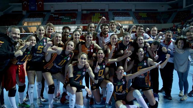 Sinead Jack, 1 yıl daha Galatasaray'da