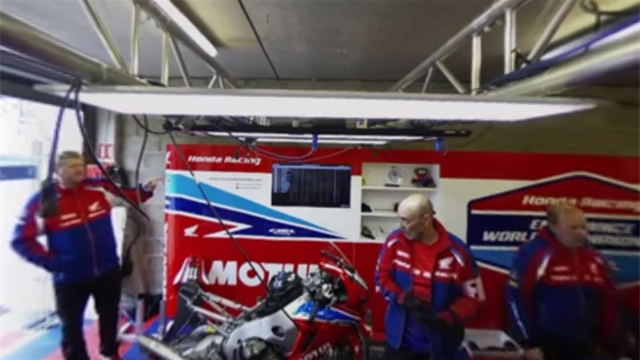 Plongée au coeur du stand Honda en live 360° avant le départ des 24 heures du Mans moto