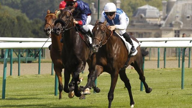 Prix Noailles : Akihiro s'engage enfin dans le train en marche !