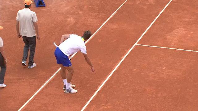 Frustré, Paire a (encore) complètement craqué Frustré, Paire a (encore) complètement craqué