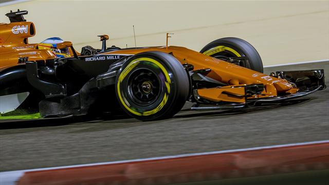 En directo, GP de Bahrein: Alonso estalla tras ser adelantado por partida doble