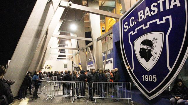 Expulsions, limogeage, insultes, finances dans le rouge : Bastia, une saison en enfer