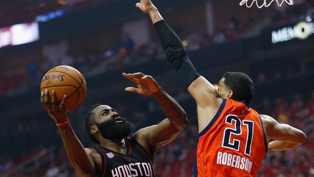 Harden ve arkadaşları Westbrook'un tarihi gecesine rağmen 2'de 2'ledi
