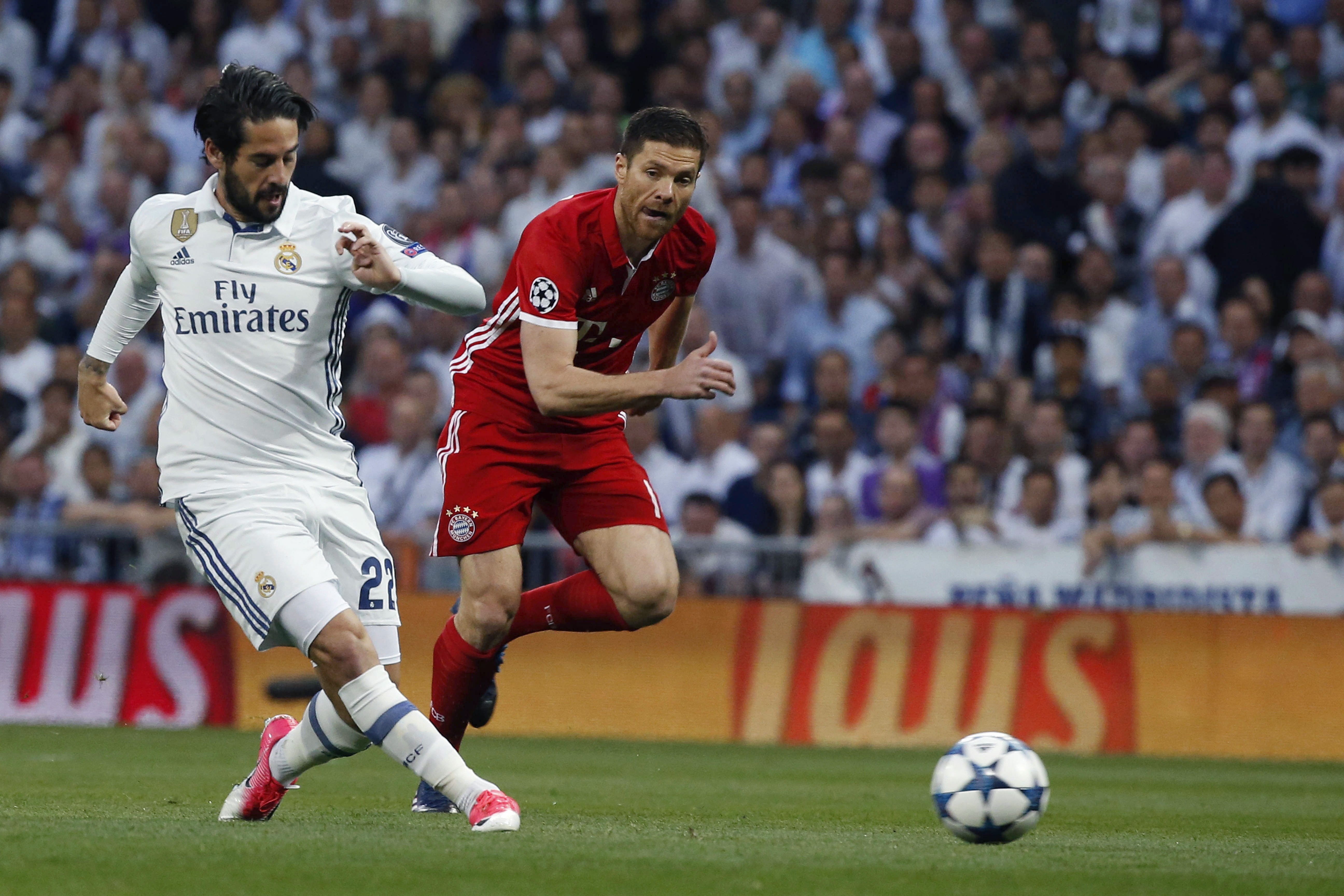 Isco y Xabi Alonso, en el Real Madrid-Bayern