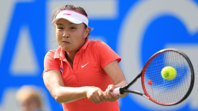 Peng Shuai reaches last eight in Zhengzhou