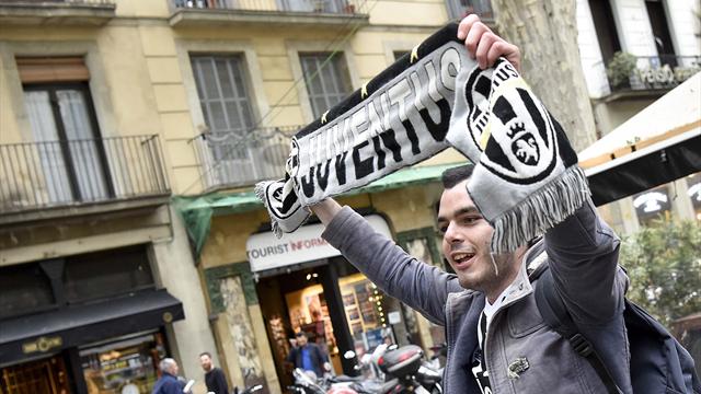 Juventus, a Vinovo spunta lo striscione: "Ieri Contenti in Italia, oggi Allegri in Europa"