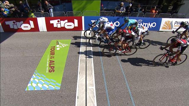 Tour of the Alps: Der Sprint auf der 4. Etappe Tour of the Alps: Der Sprint auf der 4. Etappe