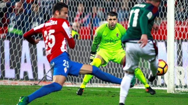 El Sadar acoge el duelo de la última oportunidad por la permanencia