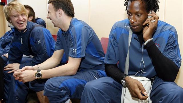 Fallece el exinternacional inglés Ugo Ehiogu, entrenador sub-23 del Tottenham