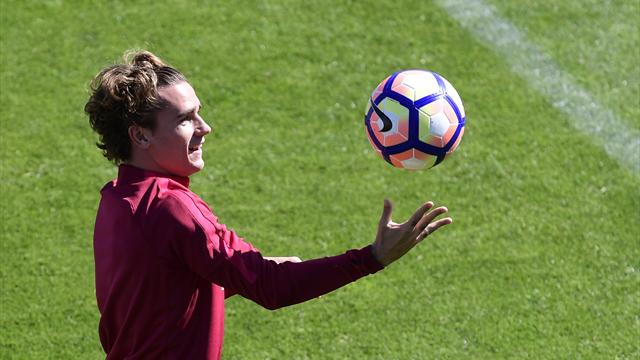 Griezmann à Man U la saison prochaine ? « Possible », répond l’intéressé