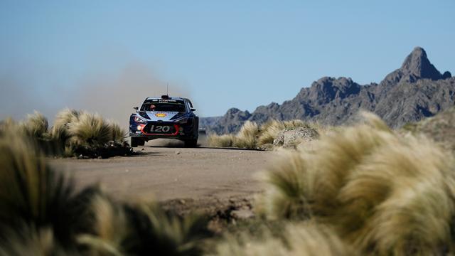 Neuville arrache la victoire à Evans pour 0"7 dans la dernière spéciale