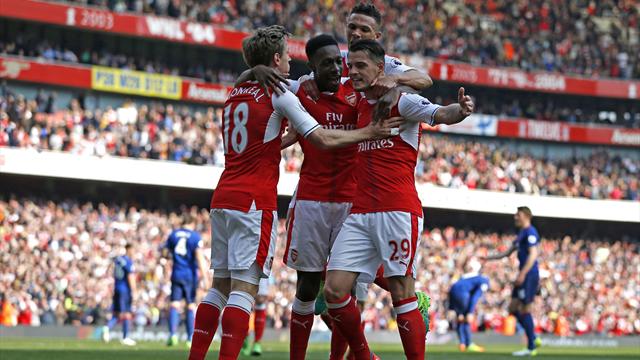 El Manchester United de Mourinho cae ante el Arsenal y se aleja de la Champions (2-0)