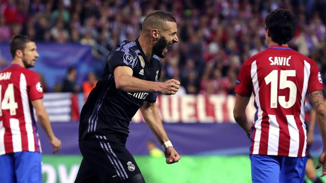La jugada mágica de Benzema en el Calderón que mejoró el taconazo de Redondo en Old Trafford La jugada mágica de Benzema en el Calderón que mejoró el taconazo de Redondo en Old Trafford
