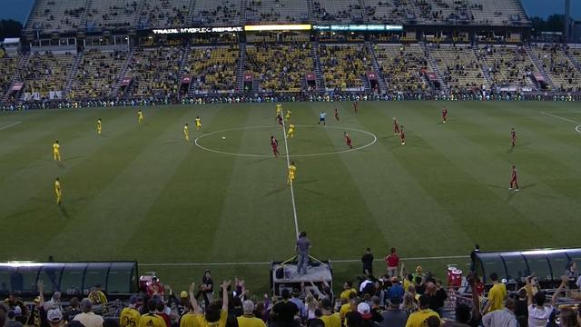 Toronto a manqué un penalty mais a réussi à arracher la victoire dans les ultimes secondes Toronto a manqué un penalty mais a réussi à arracher la victoire dans les ultimes secondes
