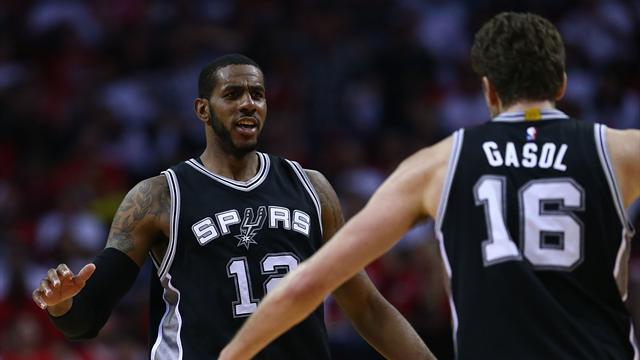 La giocata della notte: dai-e-vai di prepotenza di Aldridge