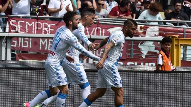 Free-scoring Napoli blast five past Torino