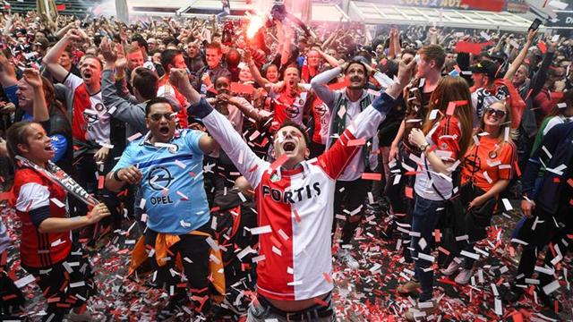 Renato Tapia campeón en Holanda con Feyenoord