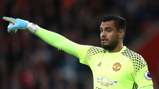 Romero saves penalty as Manchester United hold Southampton