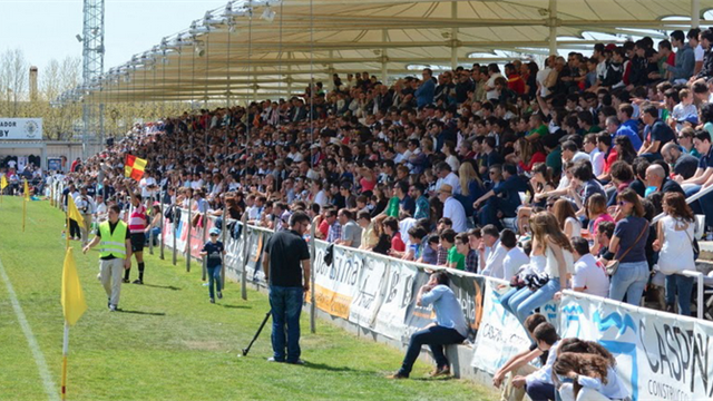 Blog De la Calle: Pepe Rojo, epicentro oval