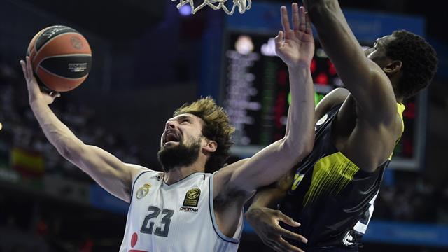 Le Fenerbahçe rejoint l'Olympiakos en finale
