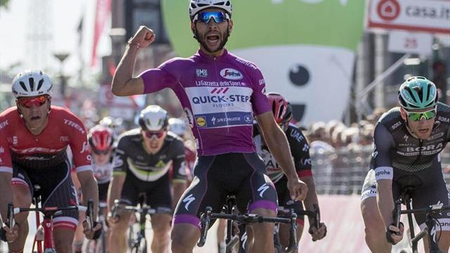 Póquer de Gaviria, rey del esprint en el Giro, y Dumoulin sigue de rosa