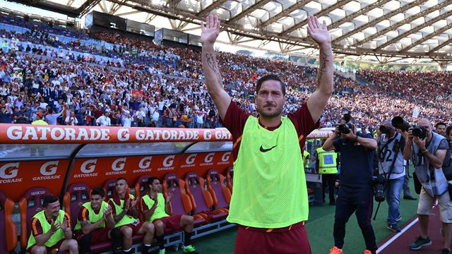 Totti : l'émouvant hommage du Stadio Olimpico