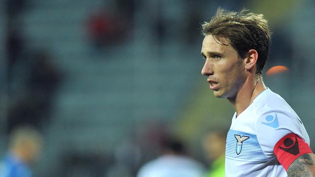 Milan transfere doymuyor