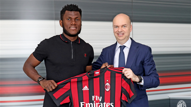 Ufficiale: Kessiè firma col Milan, prestito biennale con obbligo riscatto Ufficiale: Kessiè firma col Milan, prestito biennale con obbligo riscatto